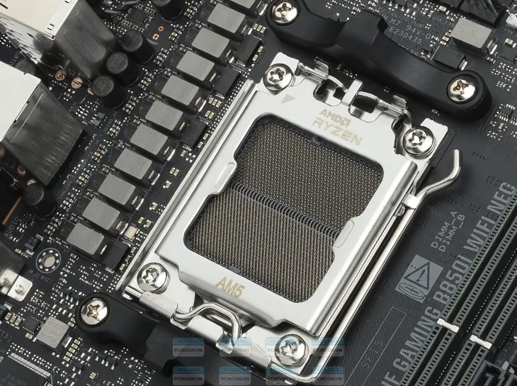 Mainboard Asus Tuf Gaming B850i Wifi Neo (9)